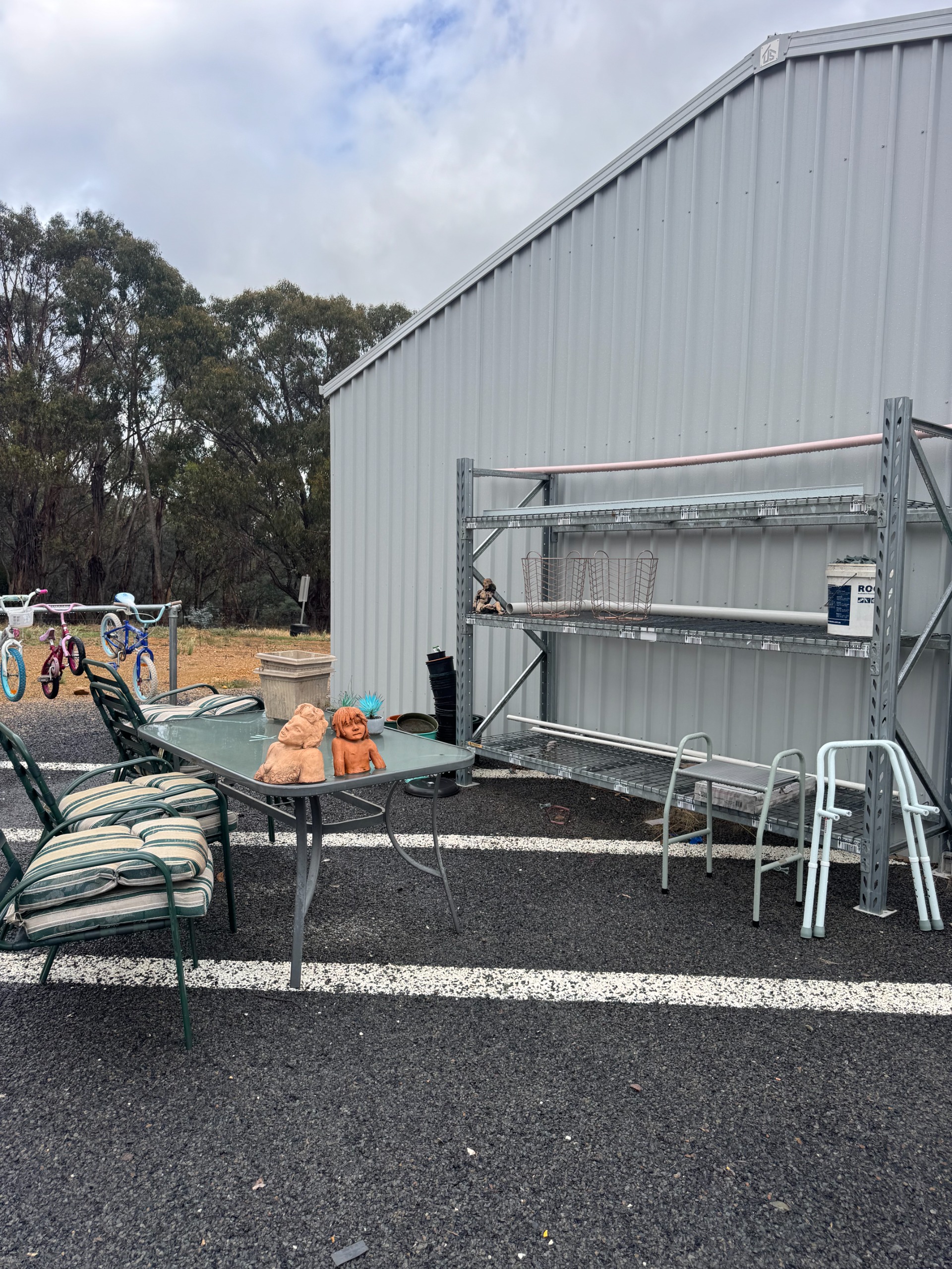 Outdoor furniture and tools